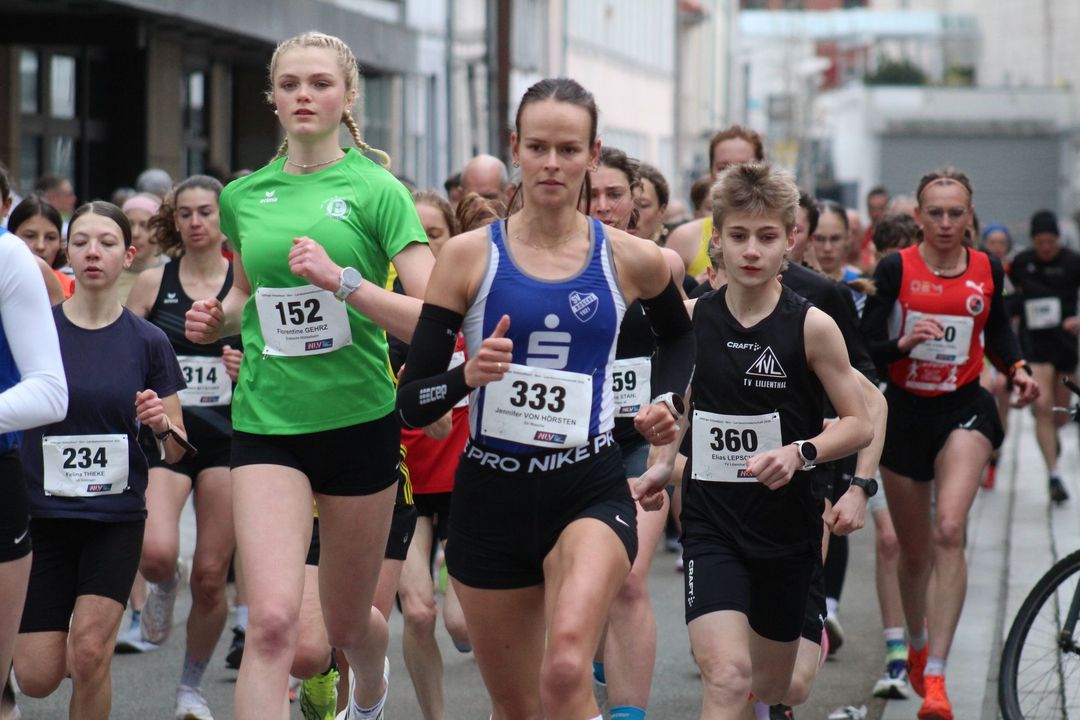 Felix Büchel und Jennifer von Hörsten gewinnen dritte Auflage der 5km-LM 