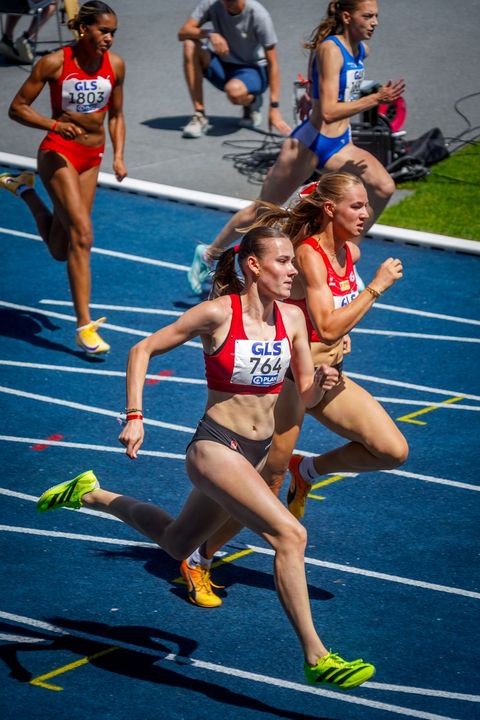 Titel verteidigt: Luna Fischer und Lera Miller triumphieren in Bochum 